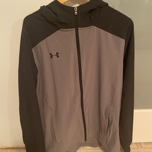 Mens under armour size large wind breaker. great shape